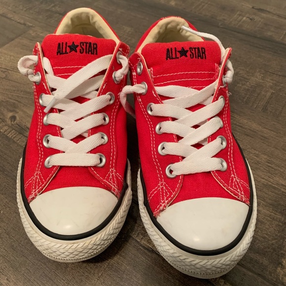 red converse high tops size 5